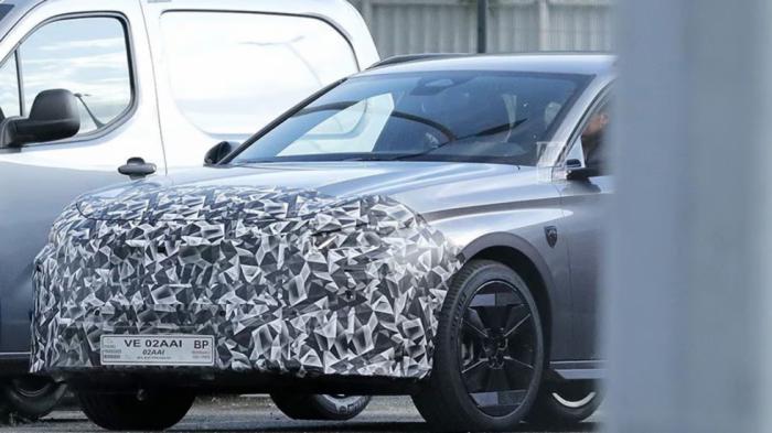 Το ανανεωμένο Peugeot 308 ετοιμάζεται! 